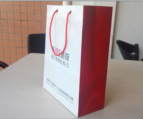 广州纸袋生产商,订制打孔纸袋,服装手挽袋